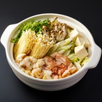 【送料無料】 黒毛和牛ホルモンミックス鍋　和風コラーゲン出し汁付（3～4人前）