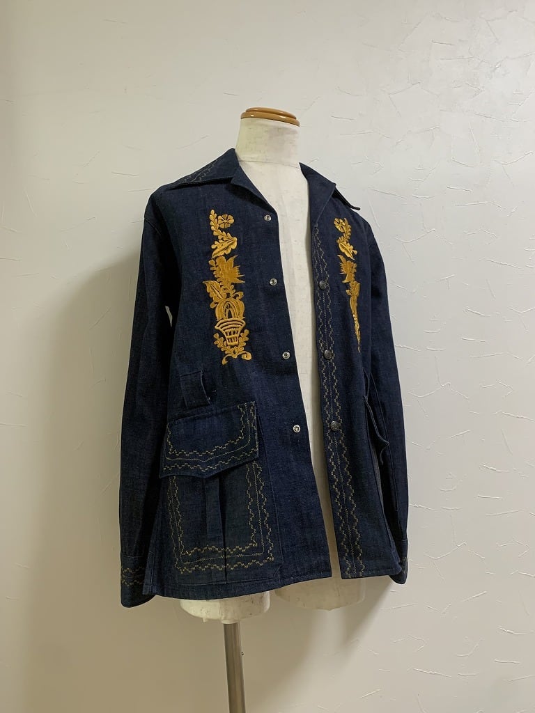 1970's Embroidery Design Denim Shirt Jacket