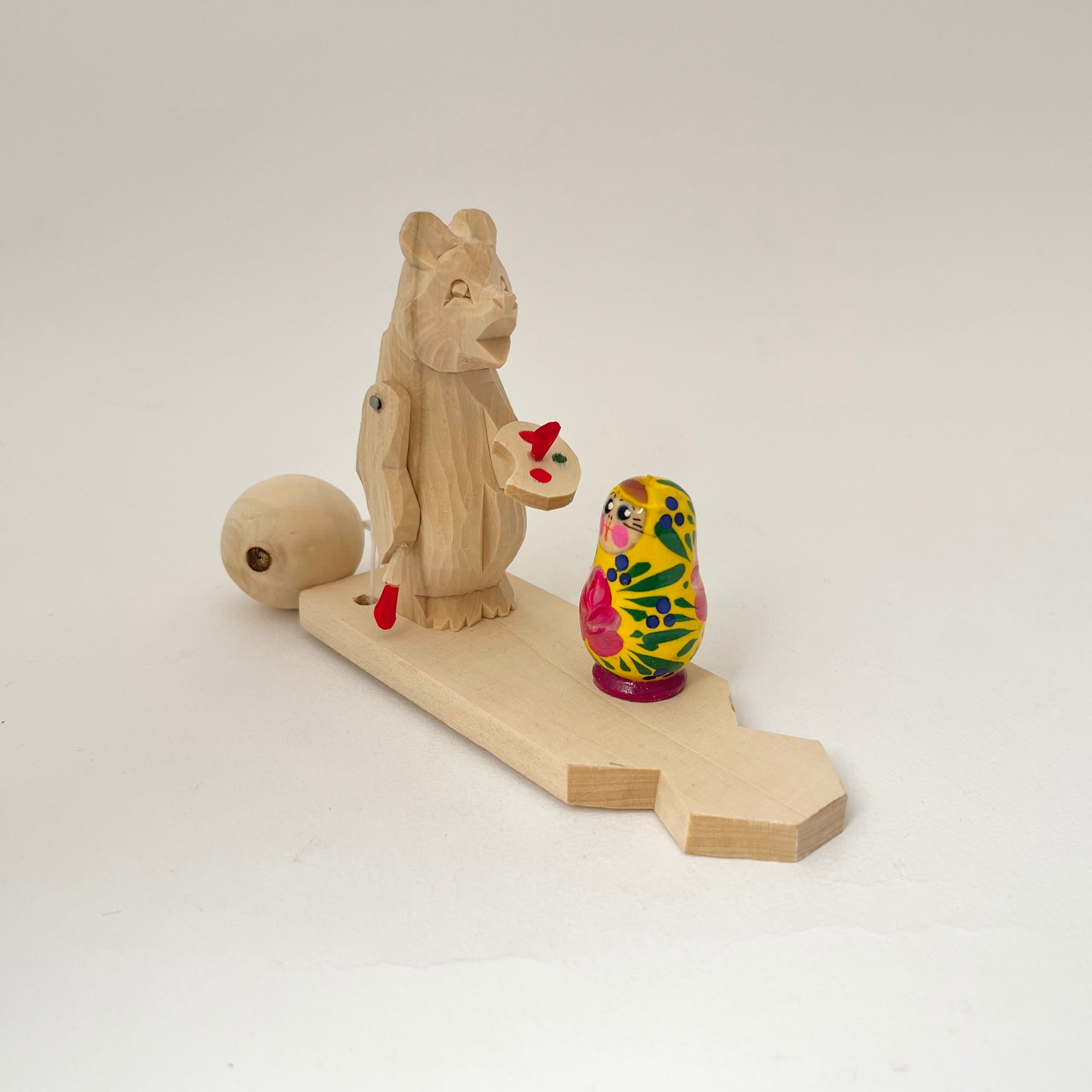 ボゴロツコエ木地玩具「クマのマトリョーシカ職人」黄色