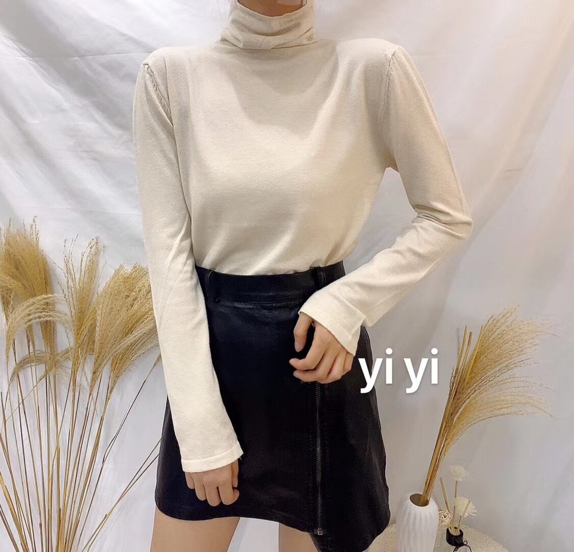 タートルネックトップス