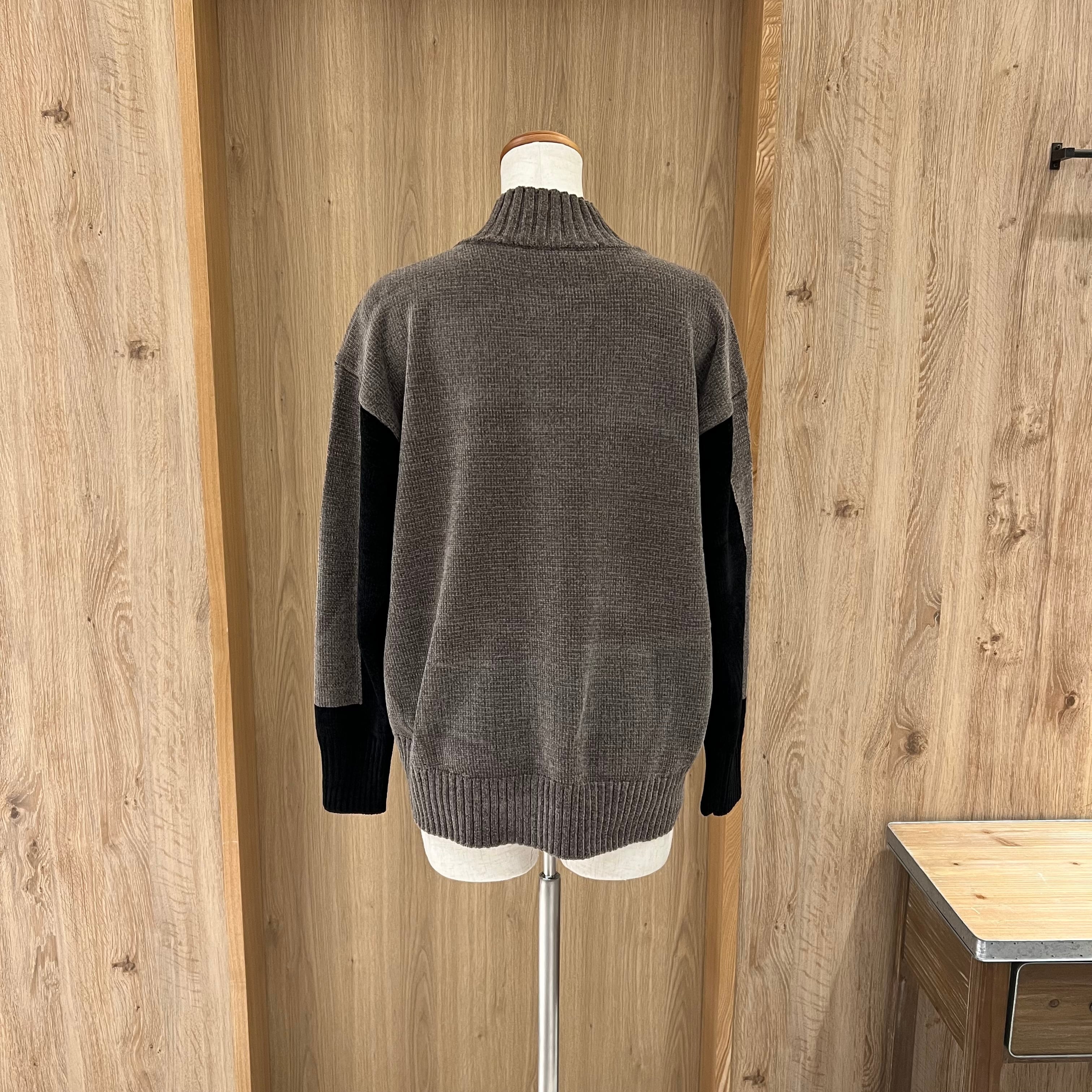 Un carnet 【2026AW】モール配色ハイネックプルオーバー（N