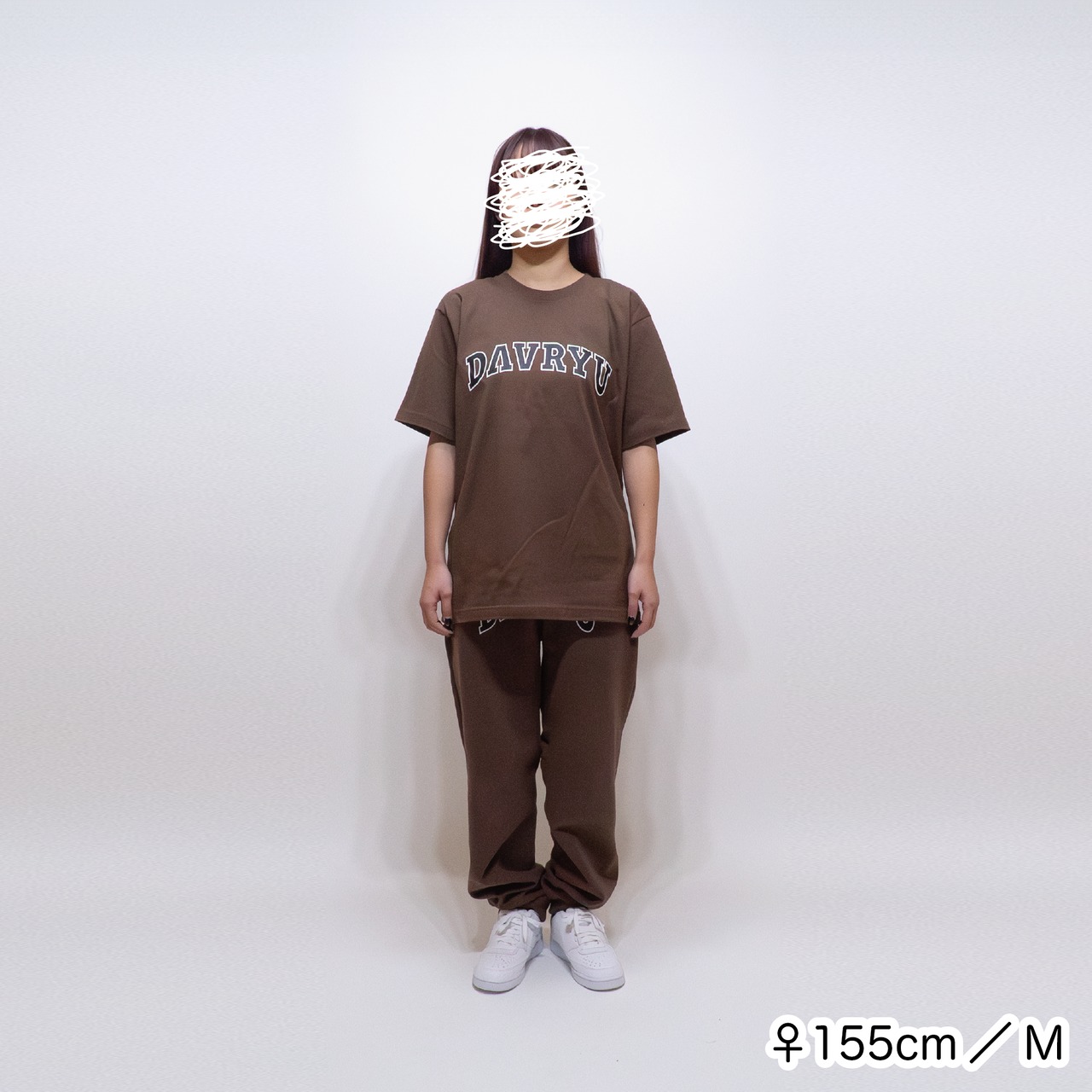 DAVRYU arch TEE [ダークブラウン]