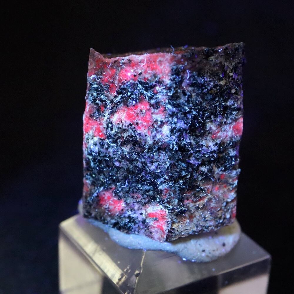 カリフォルア産 コランダム ルビー サファイア 原石 19g CRD112 鉱物