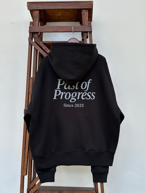 CLASSIC LOGO BOX TANTAKE HOODIE(BLACK)PAST-006
