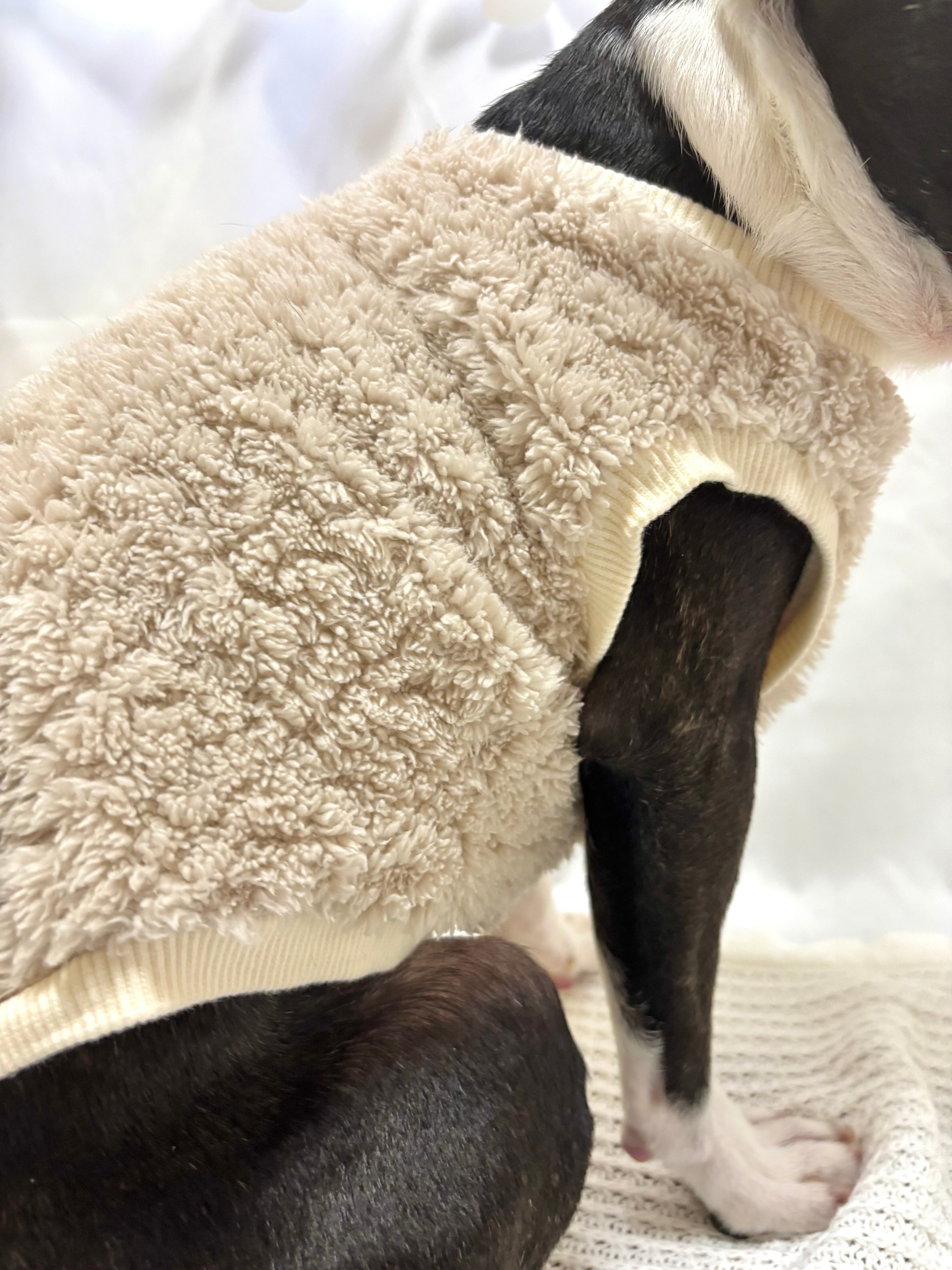 ボアトップス（白・モカ）