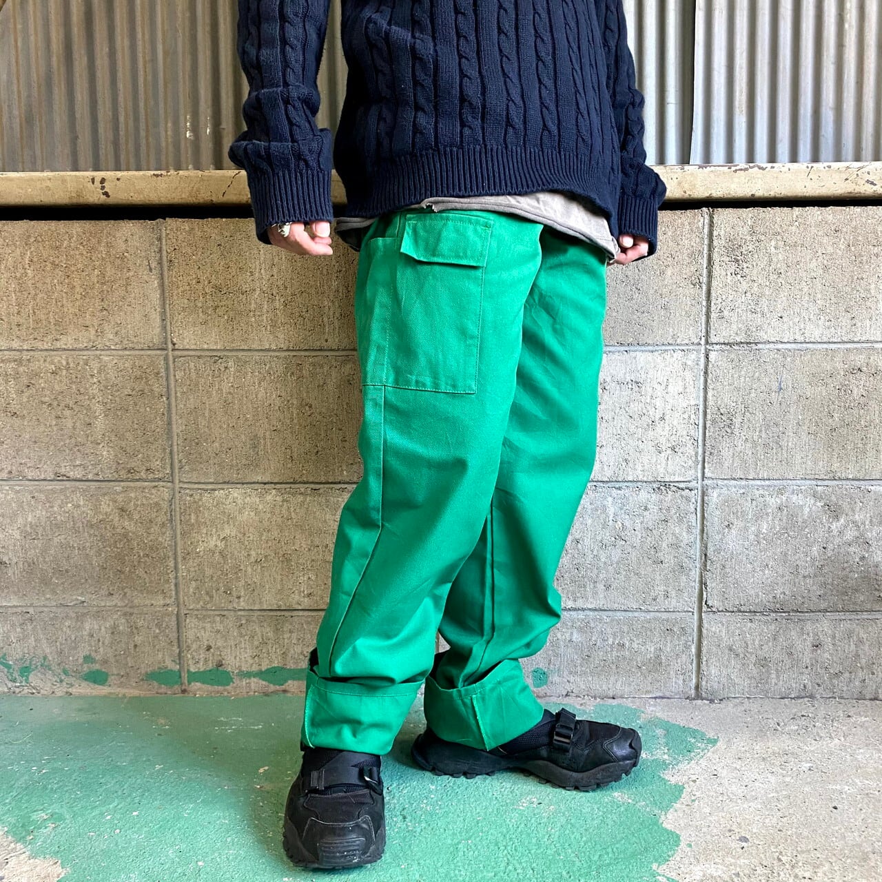 Tsd 変形ポケット ポリエステル コットンツイル ユーロワークパンツ ビビッドグリーン 緑色 メンズw33 古着 カーゴパンツ フレンチワークパンツ カラーパンツ ワークパンツ Al Cave 古着屋 公式 古着通販サイト Tsd 変形ポケット ポリエステル コットンツイル ユーロワークパンツ ビビッドグリーン 緑色 メンズw33 古着 カーゴパンツ フレンチワークパンツ カラーパンツ ワークパンツ Al Cave 古着屋 公式 古着通販サイト