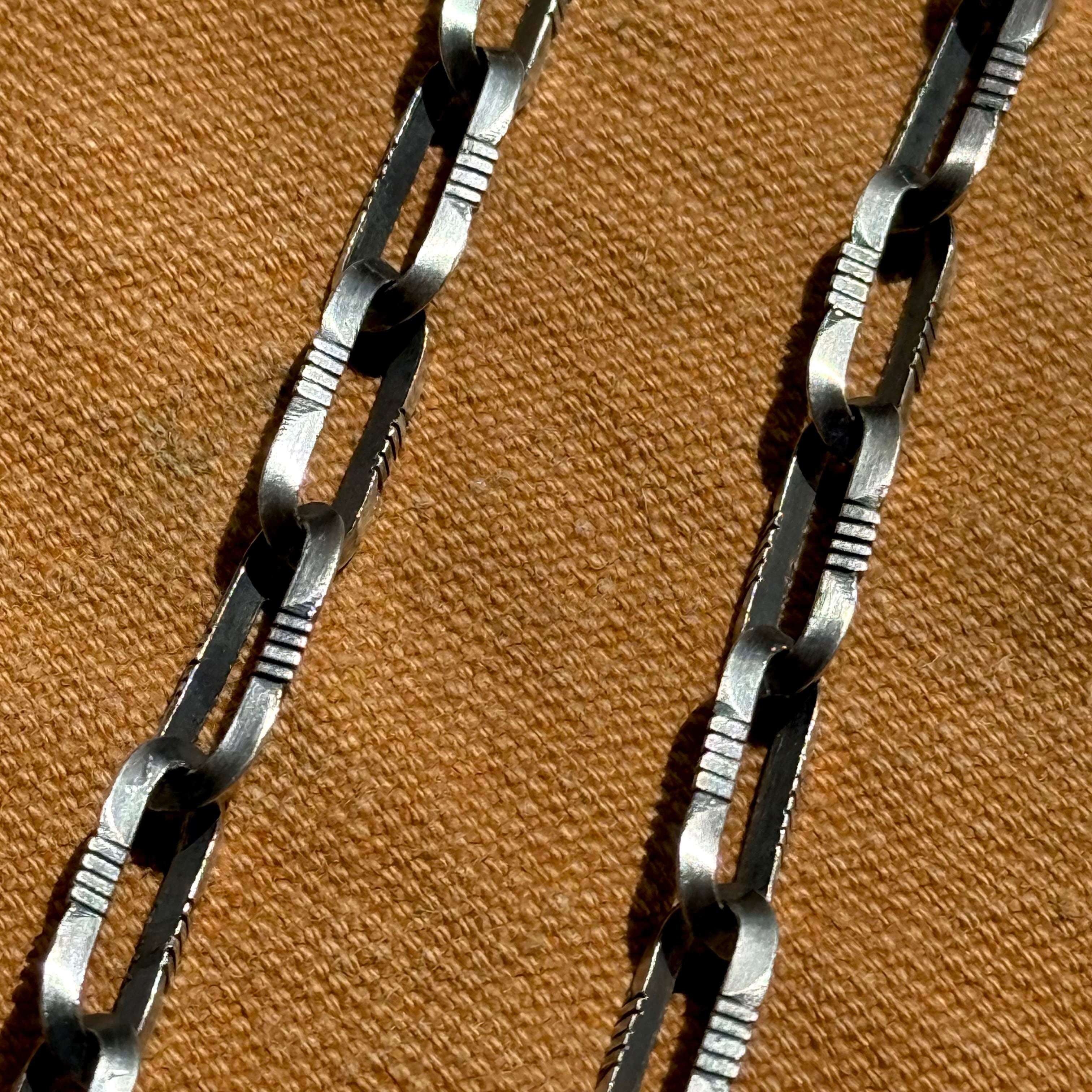 Navajo Chain Bracelet （Triangle Wire Sawed） Size M ナバホ