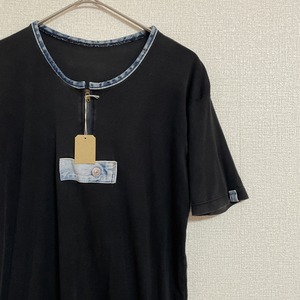 リーバイス　Levi’s リメイクtシャツ