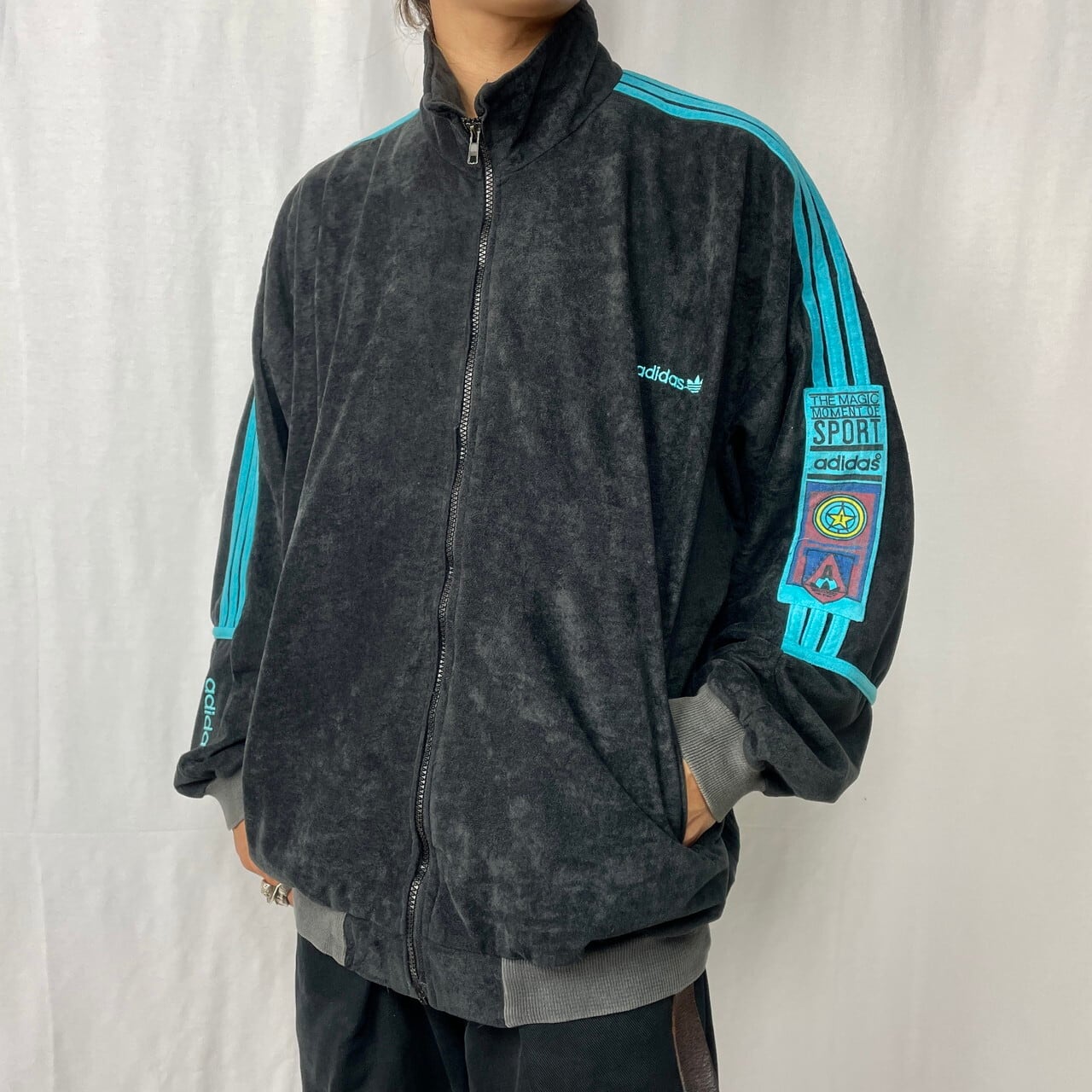 【美品】adidas アディダス XL ベロア トラックジャケット ブラック 黒