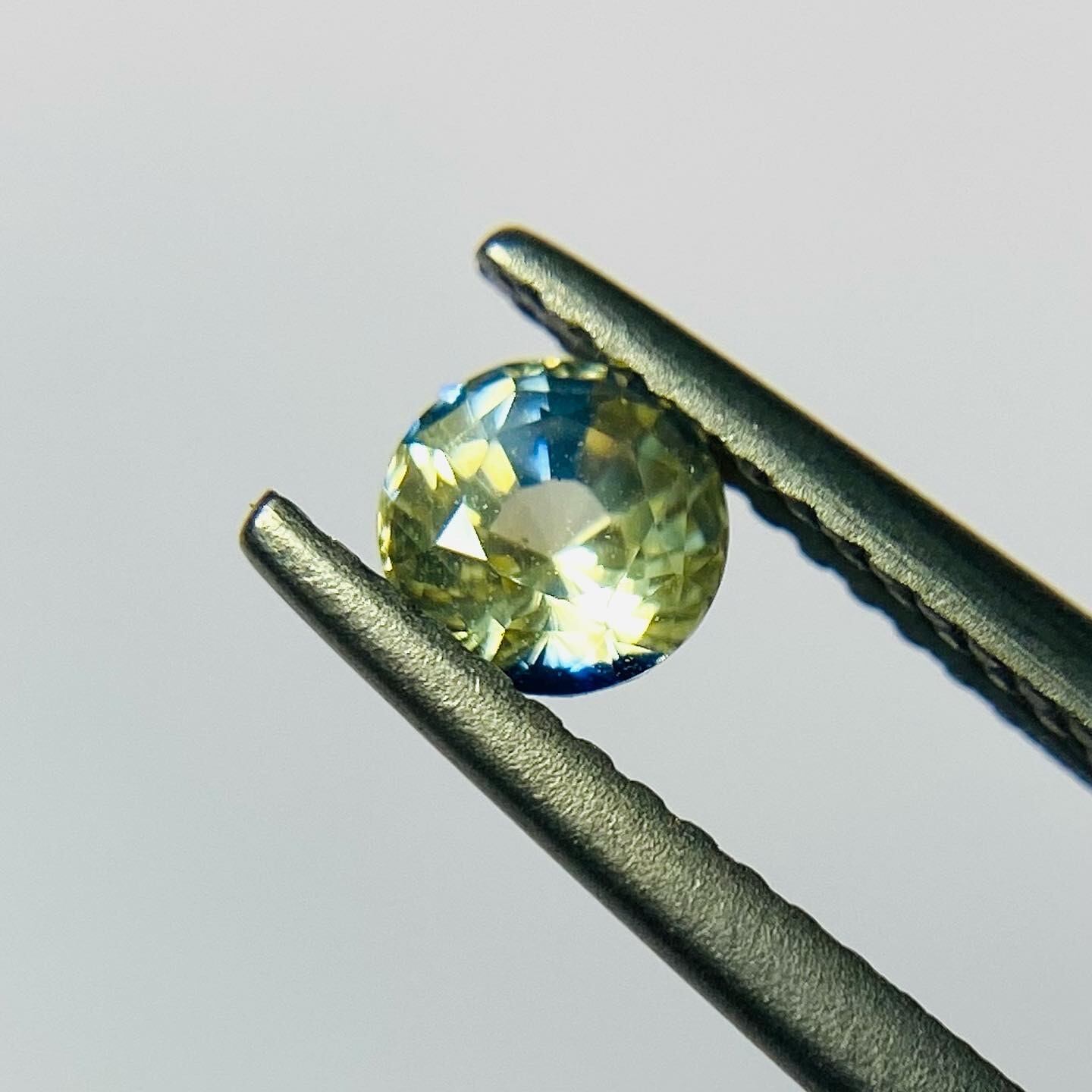 満月の夜空　サファイア