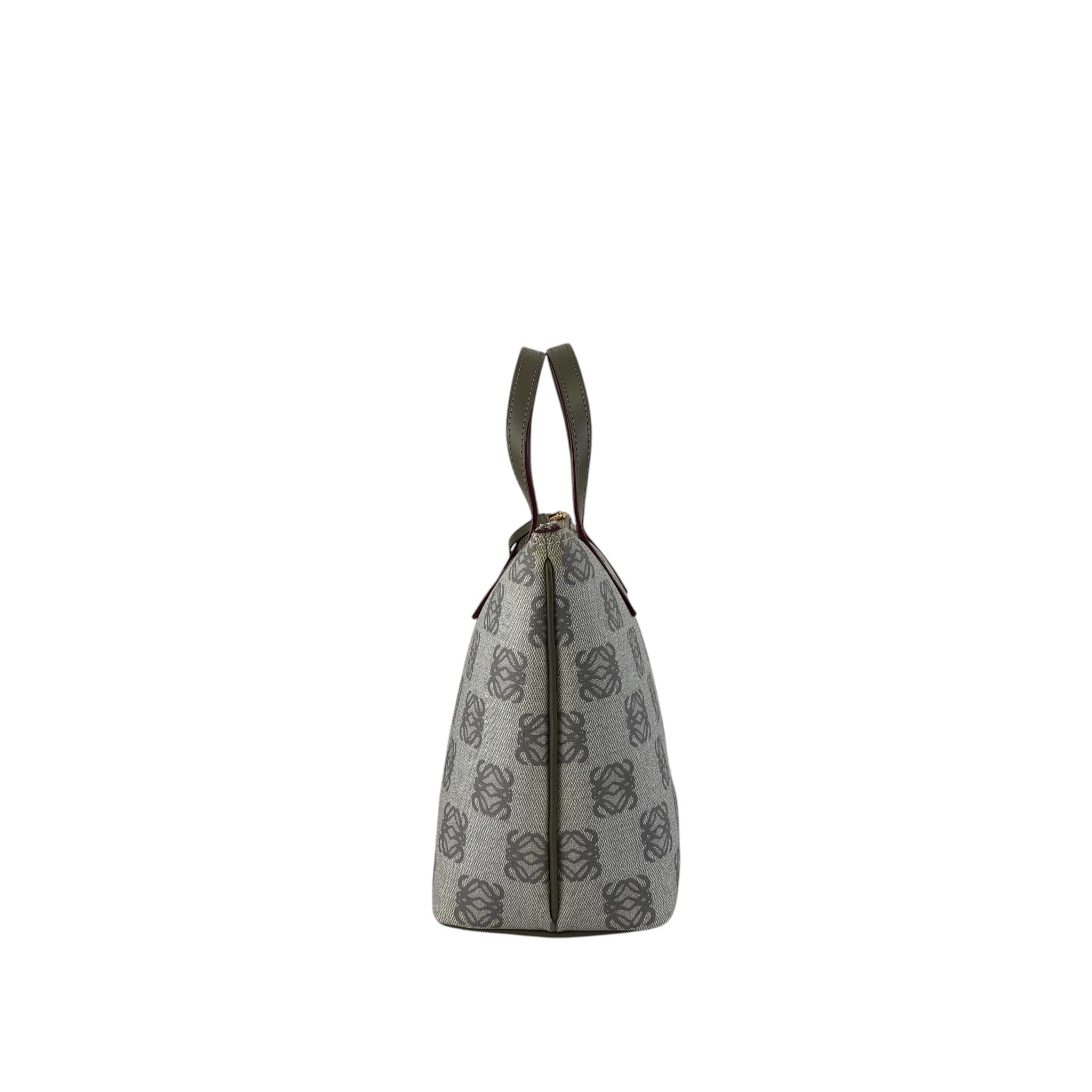 LOEWE アナグラムオールレザービジネスバッグ　ヴィンテージ　百貨店購入 ギルト: メンズ | Luxury Vintage：Business Bags & Accessories