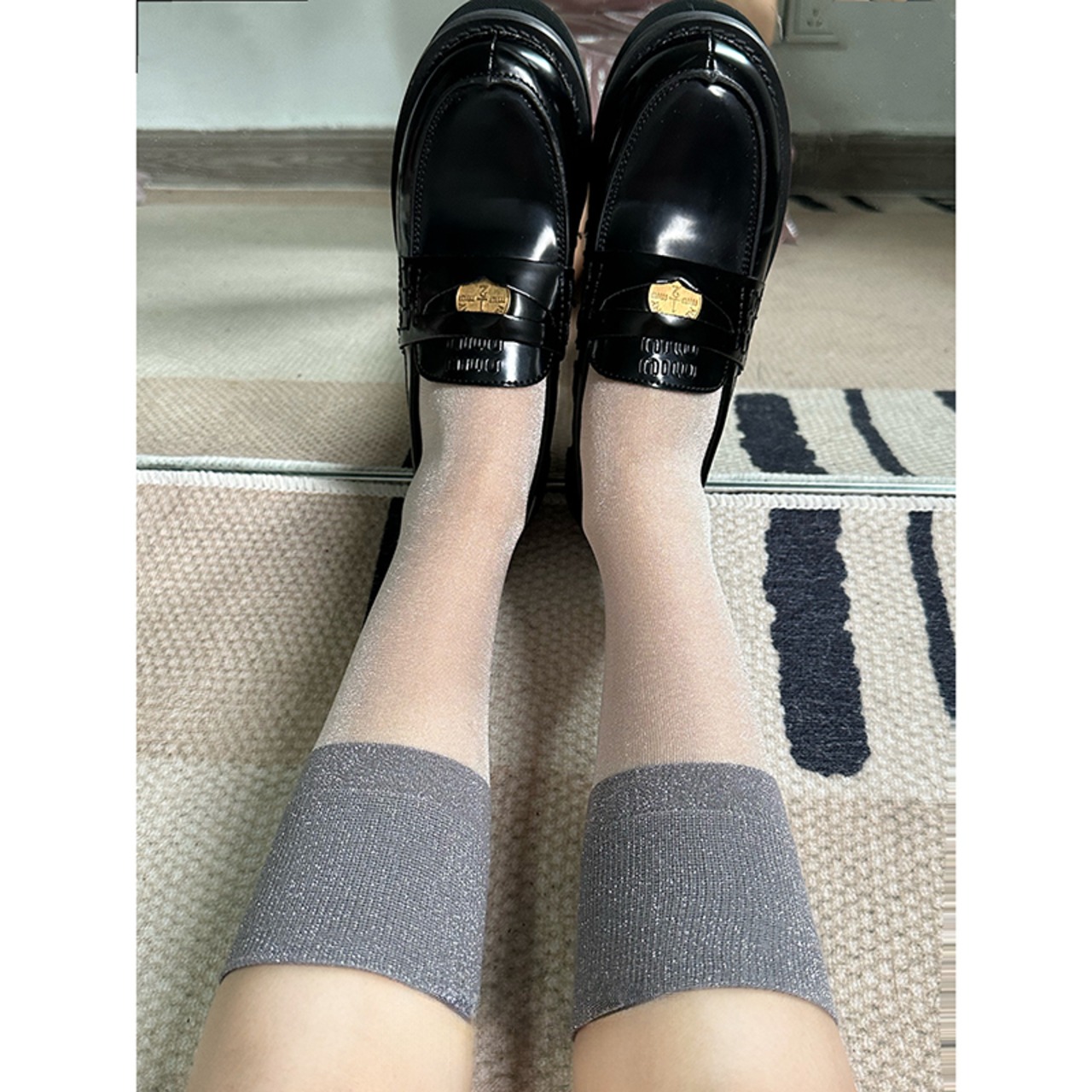 GirlsYY韓国y2k透け感キラキラソックス 7s