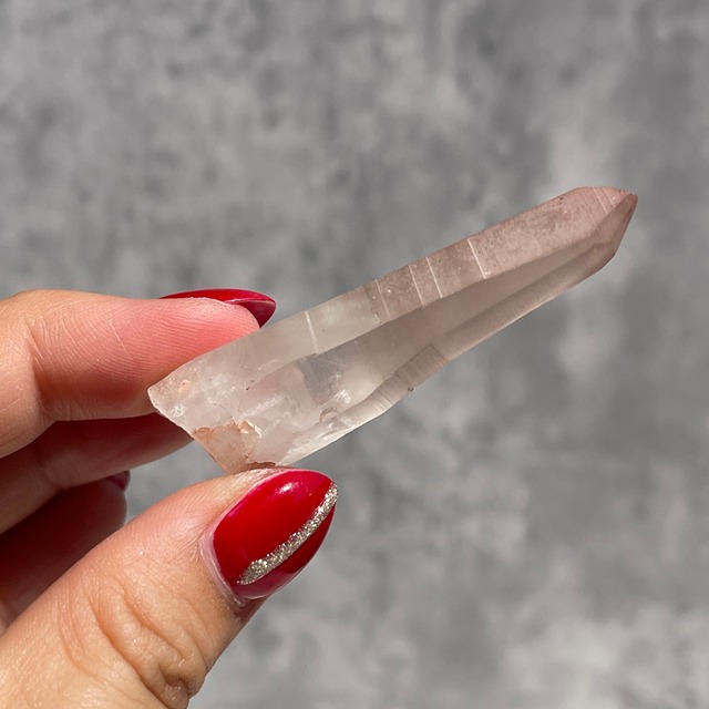 ブラジル・ミナスジェライス州産【ピンクレムリアン】⑩ 鉱物 天然石 パワーストーン