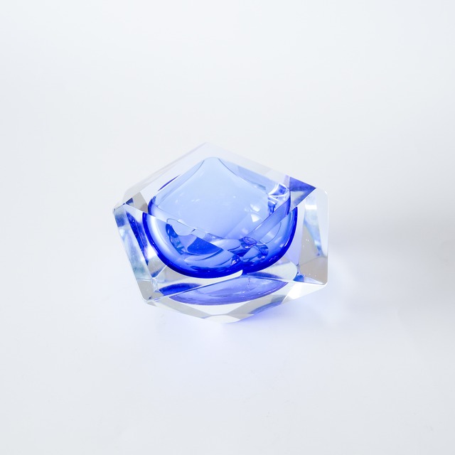 Crystal glass ashtray