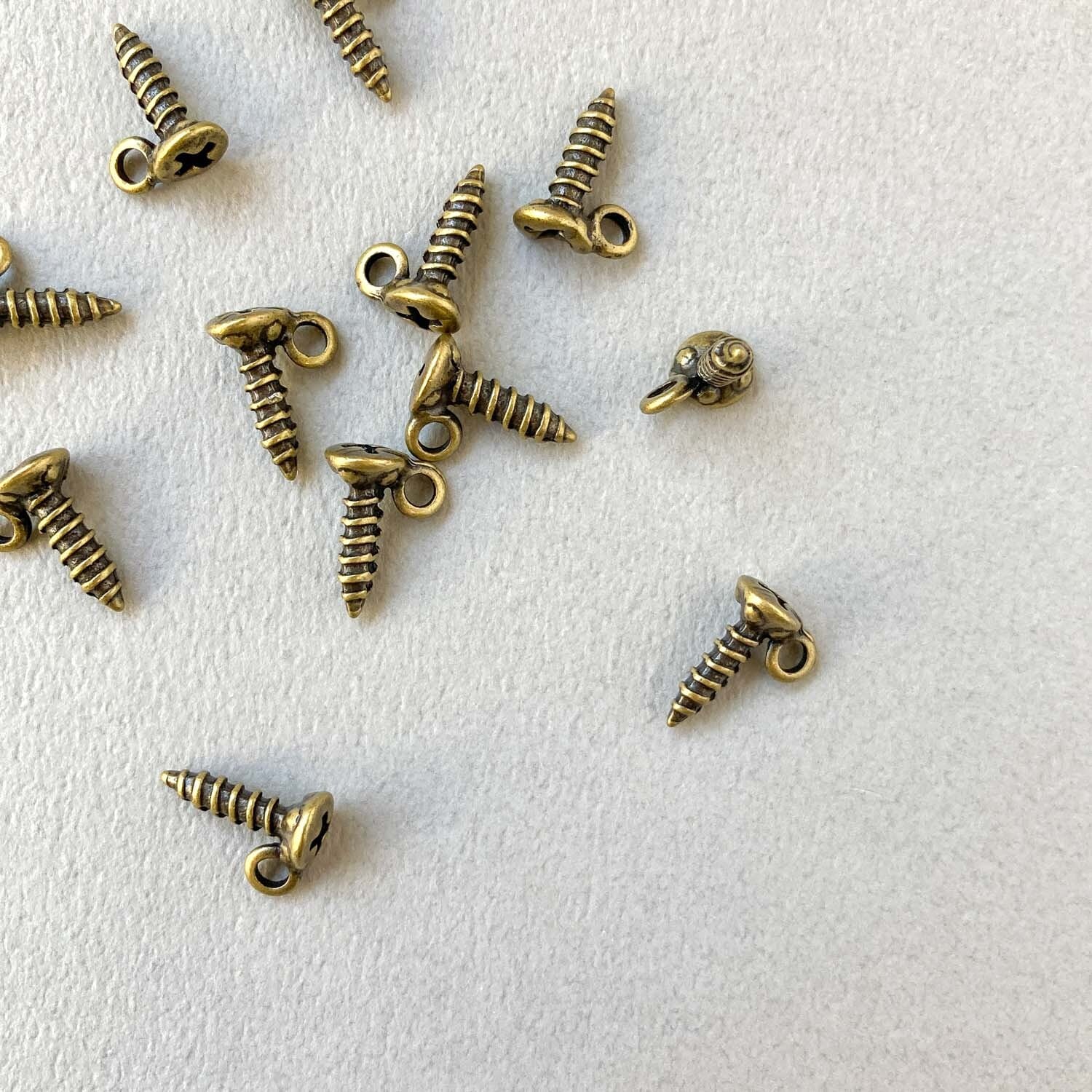 新品☆アンティーク風チャー厶☆オーナメント 9a9d892ffd3d97272e06a1dc116c0b