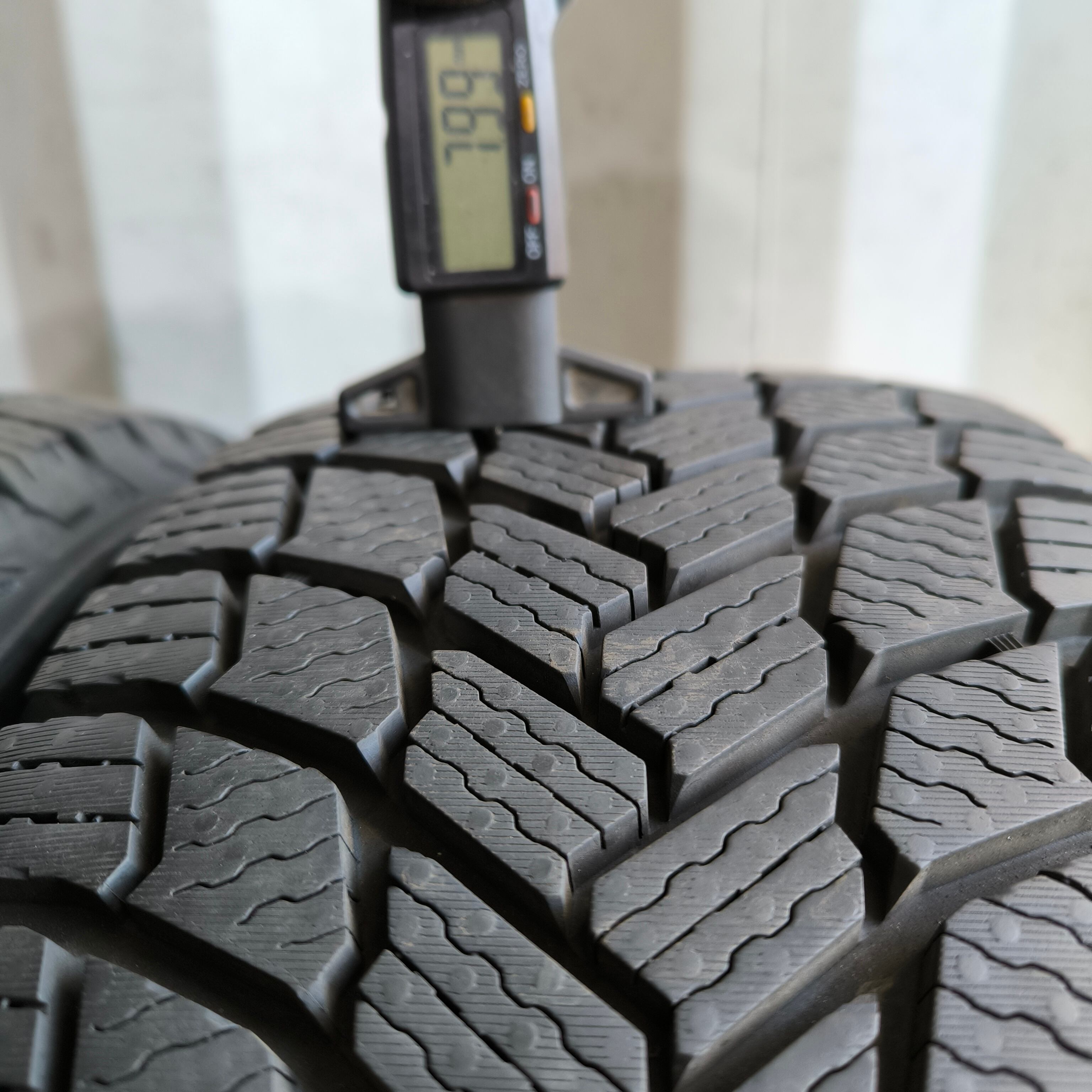 205/55R16 94H MICHELIN X-ICE SNOW ミシュランエックスアイススノー