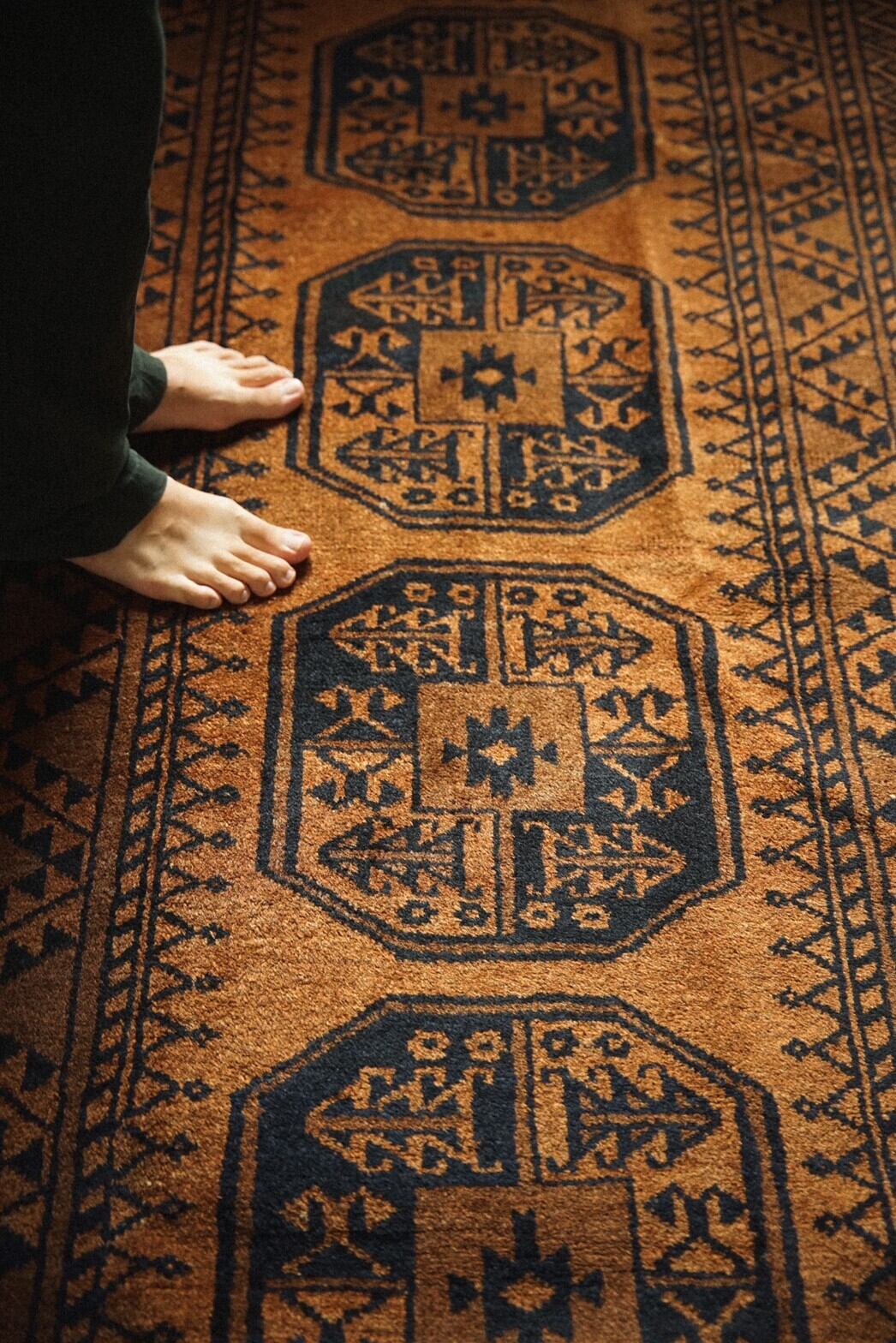 818 -Semi Antique Turkmen rug