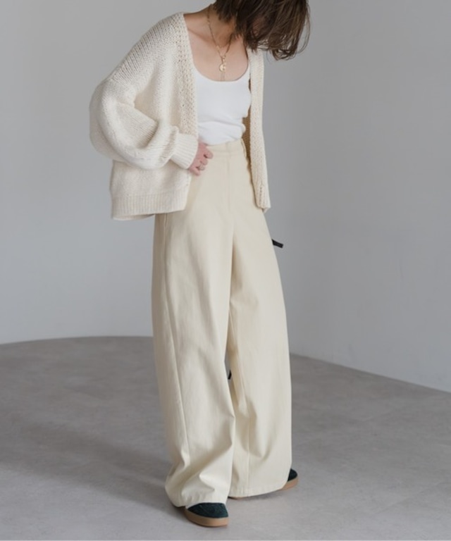 チノカーブシルエットパンツ