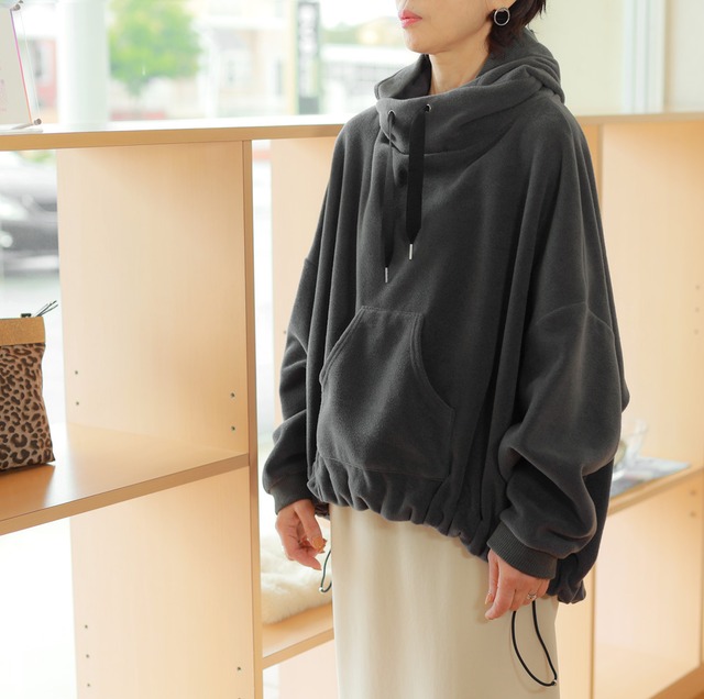MARGAUX VINTAGE (マルゴーヴィンテージ)　リラックスドルマンフーディー