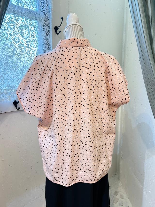 80s pink× black print blouse