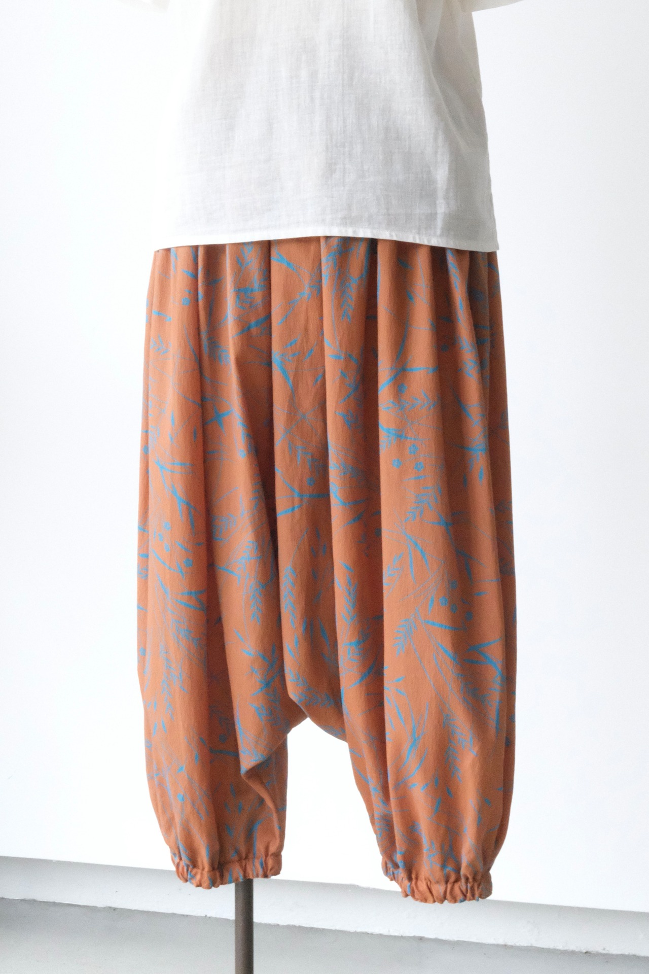 Terracotta & turquoise botanical sarrouel pants