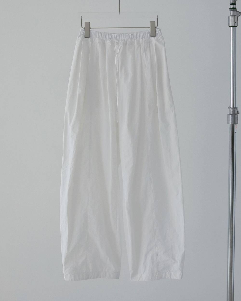 anuke 】Volumetuck Cocoon Pants | valance 福井｜レディース