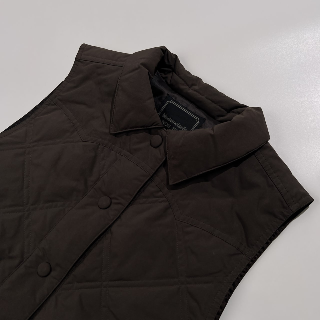 美品 Mademoiselle NON NON マドモアゼルノンノン キルティング ライト ダウンベスト サイズ 40 L /ダークブラウン系/パパス/日本製