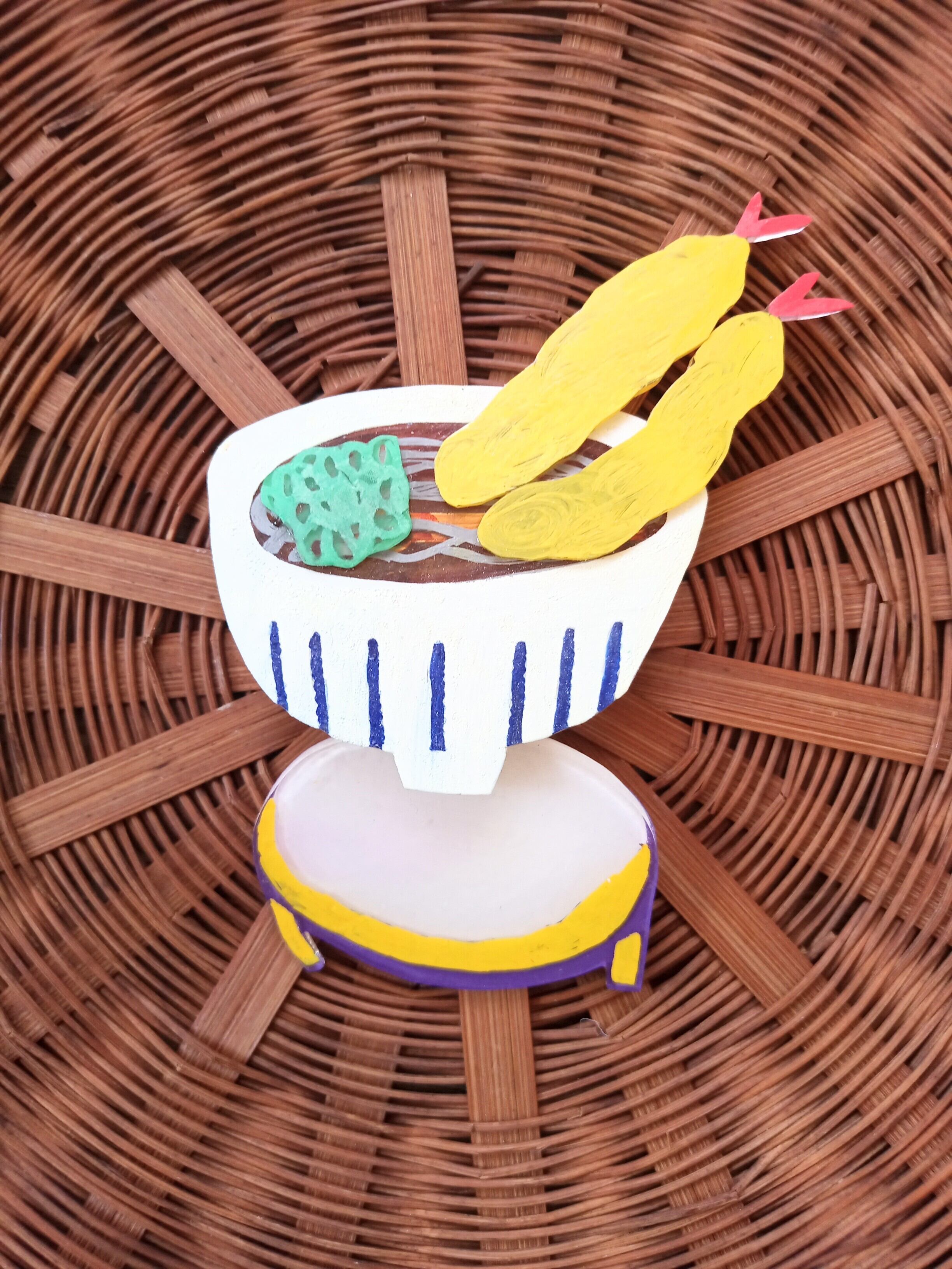 ヘンテコ ブローチ 「ちゃぶ台」