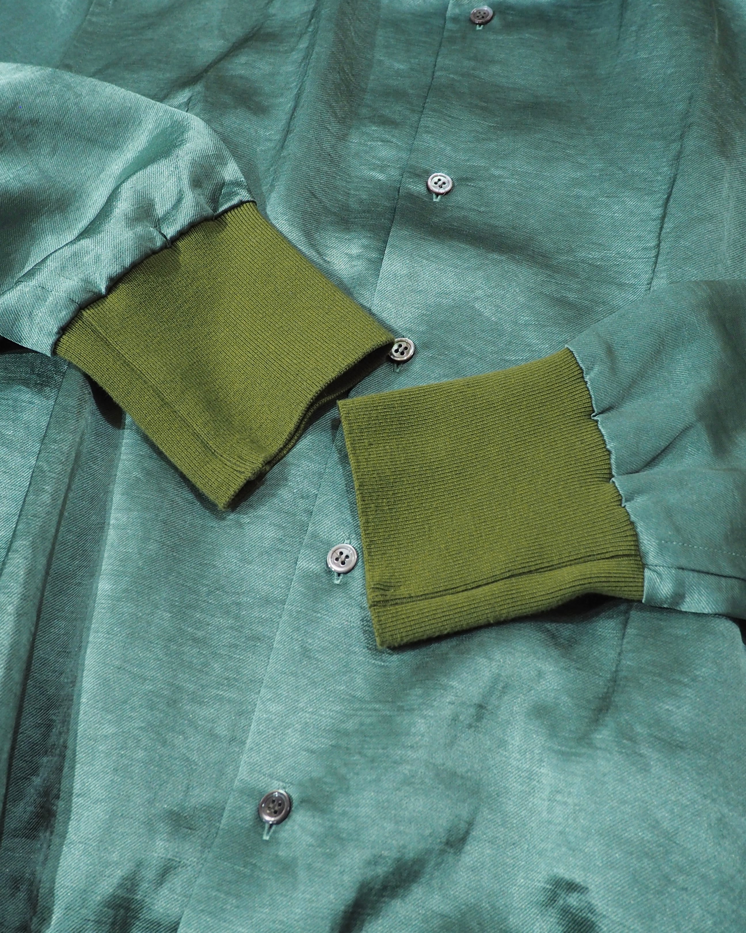 " lot holon " Shiny green color satin combination shirt jacket