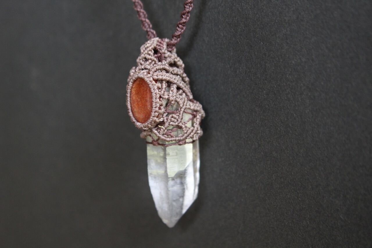 Himalayan crystal Sunstone micromacrame pendant