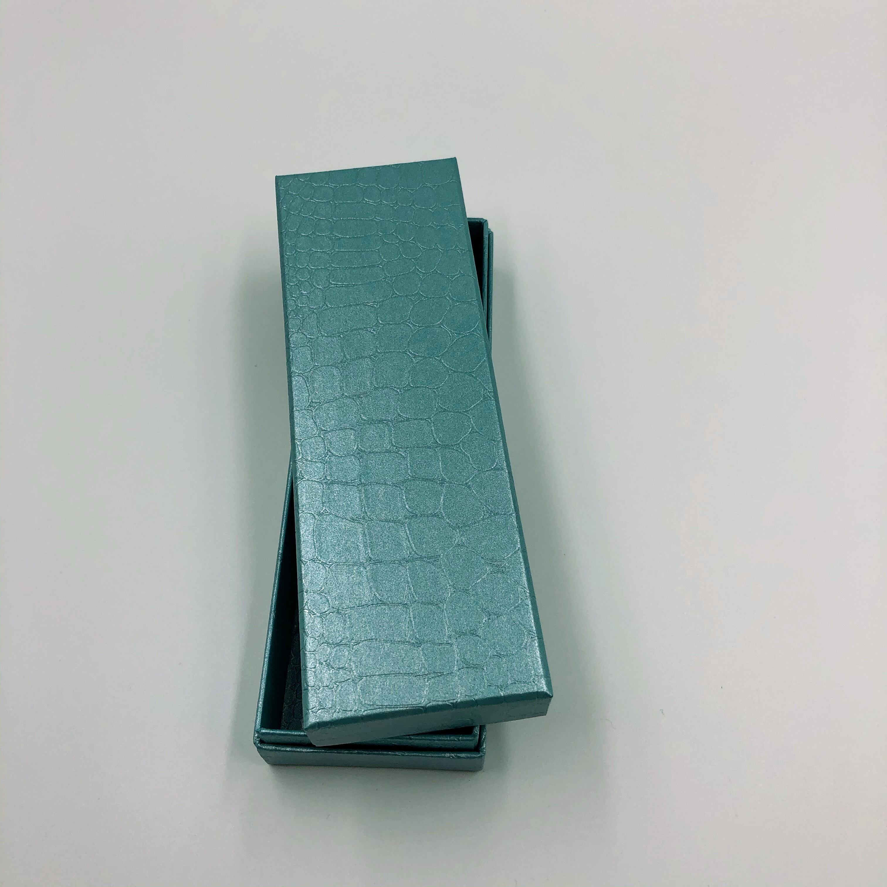 クロコ調のペンケース（ターコイズ） | 長谷川紙器工業所