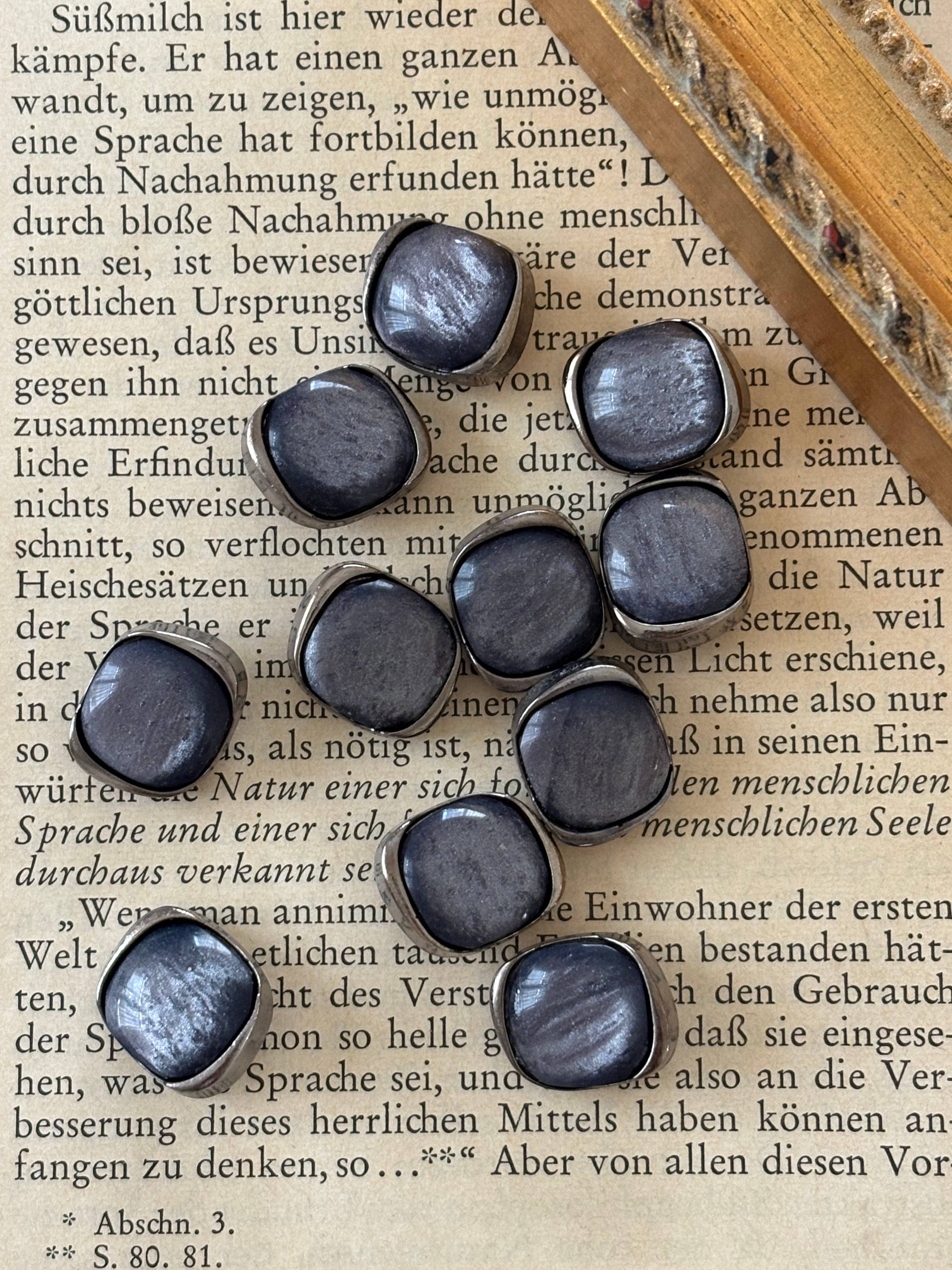 13mm×12mm Japanese ヴィンテージボタン カボション グレー レトロ アクセサリーパーツ 装飾材 カルトナージュ