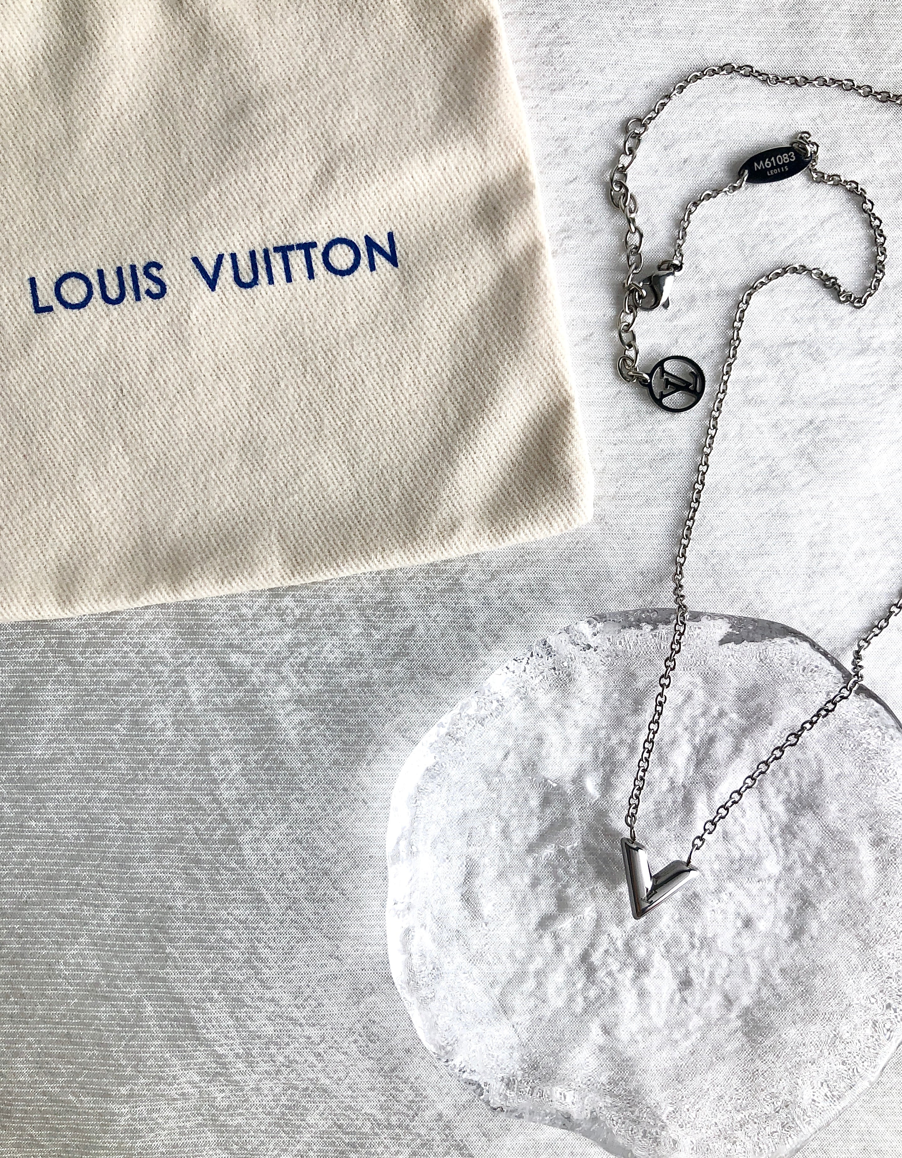 日本直送 名牌中古包 】LOUIS VUITTON ルイヴィトン ネックレス