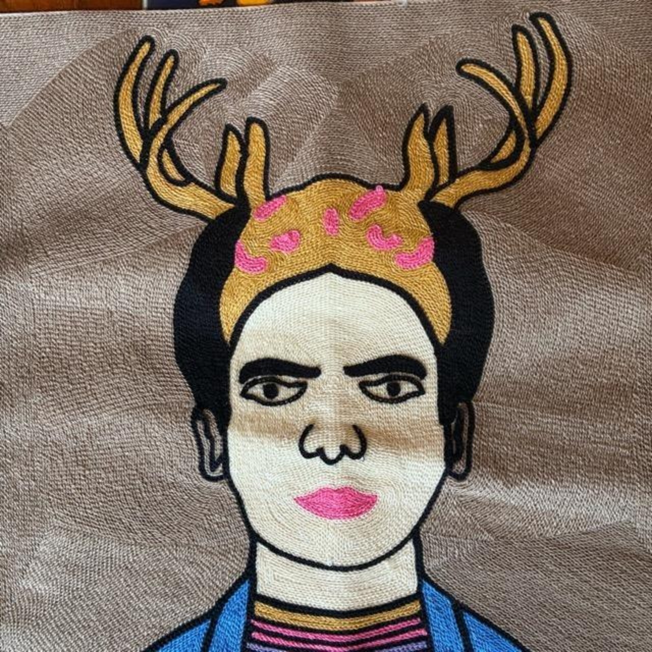 TOPANGA Homefurnishing Art Embroidery Cushion Cover, 45x45cm, D, Beige, Frida Embroidery　