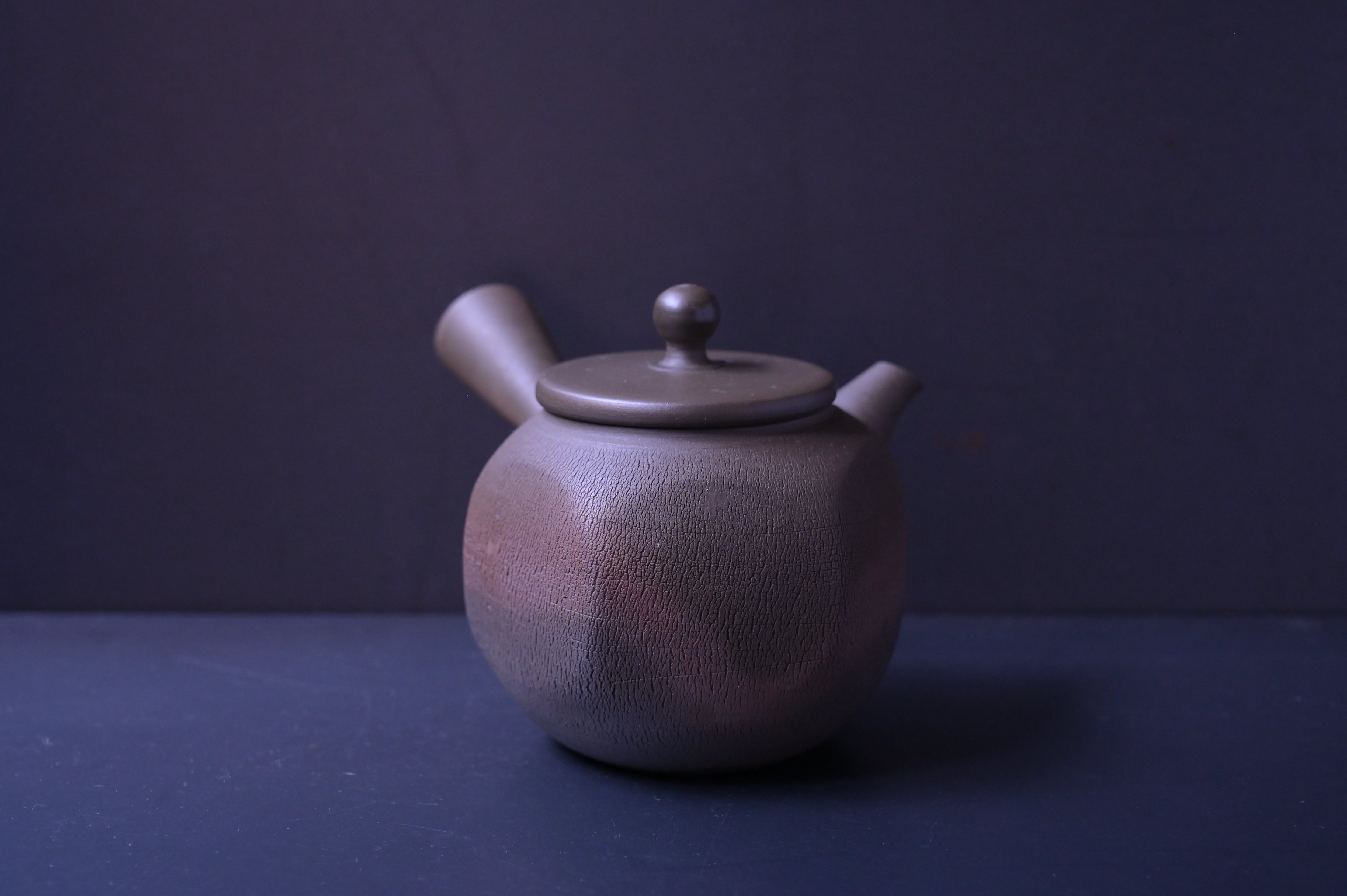 伊藤成二 嵐絞り 窯変急須 | 鎌倉倶楽部 茶寮