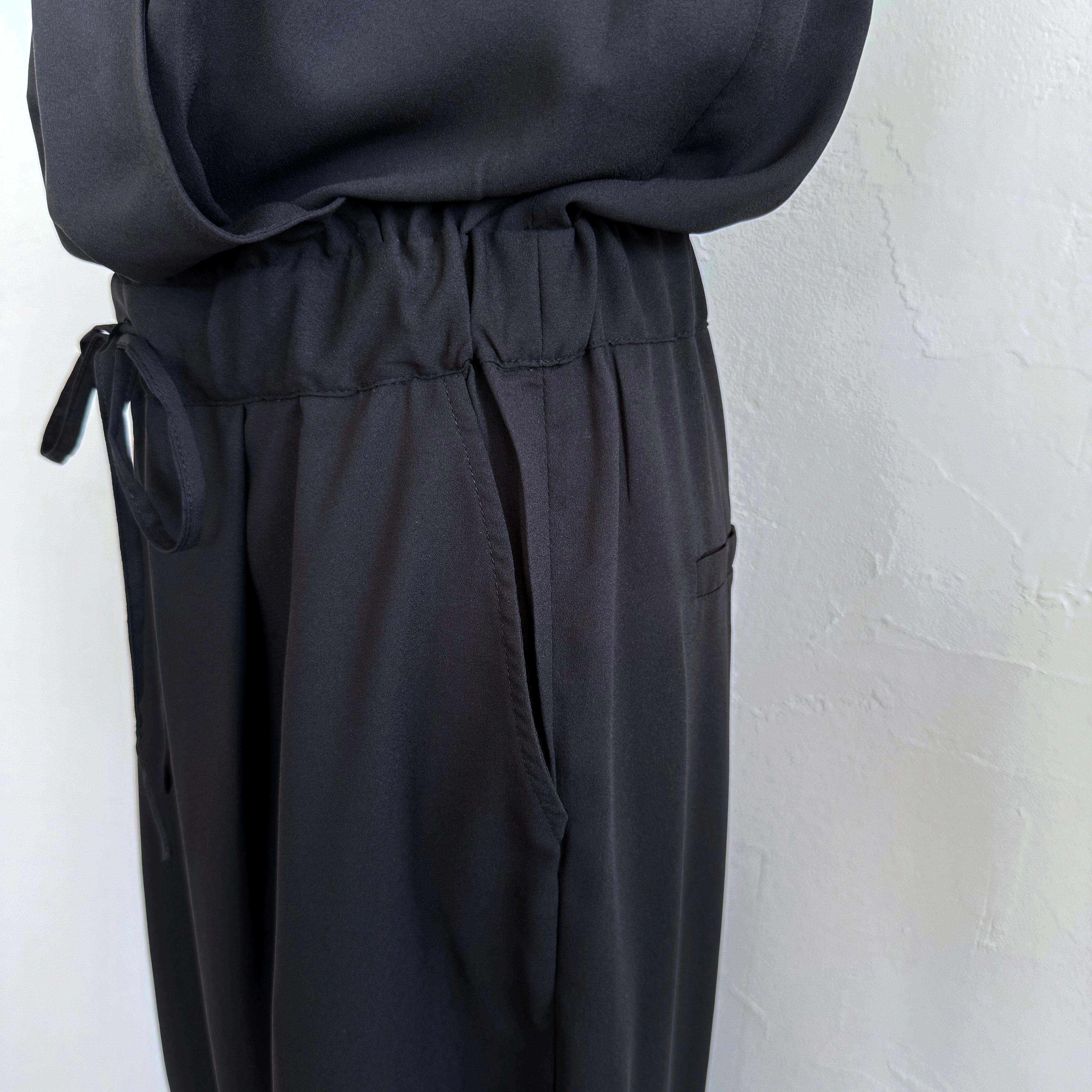 SYSORUS×akko3839 カシュクールオールインワン　黒　クリーニング済 SYSORUS × akko3839 カシュクールオールインワン SYJ-002 | SYSORUS