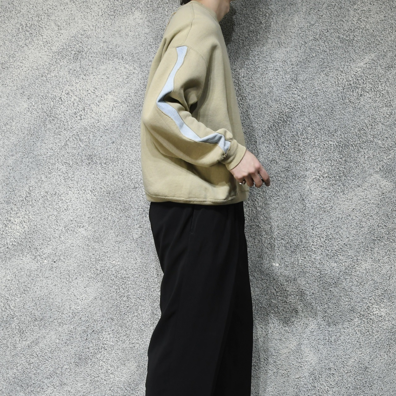 custom arm denim switching sweat