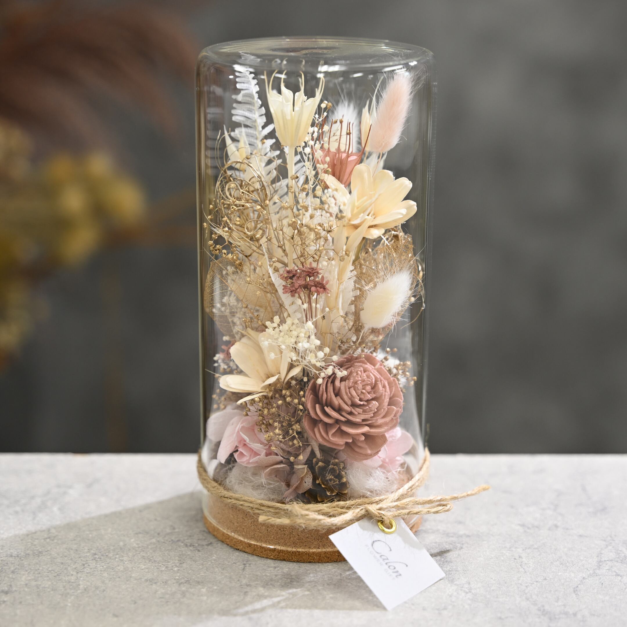 LOTUS様オーダー　ボトルフラワーレインボーボトル　ローズ7輪ロング✨ オーダーメイド ボトルフラワー Mサイズ | Calon DRY FLOWER 公式