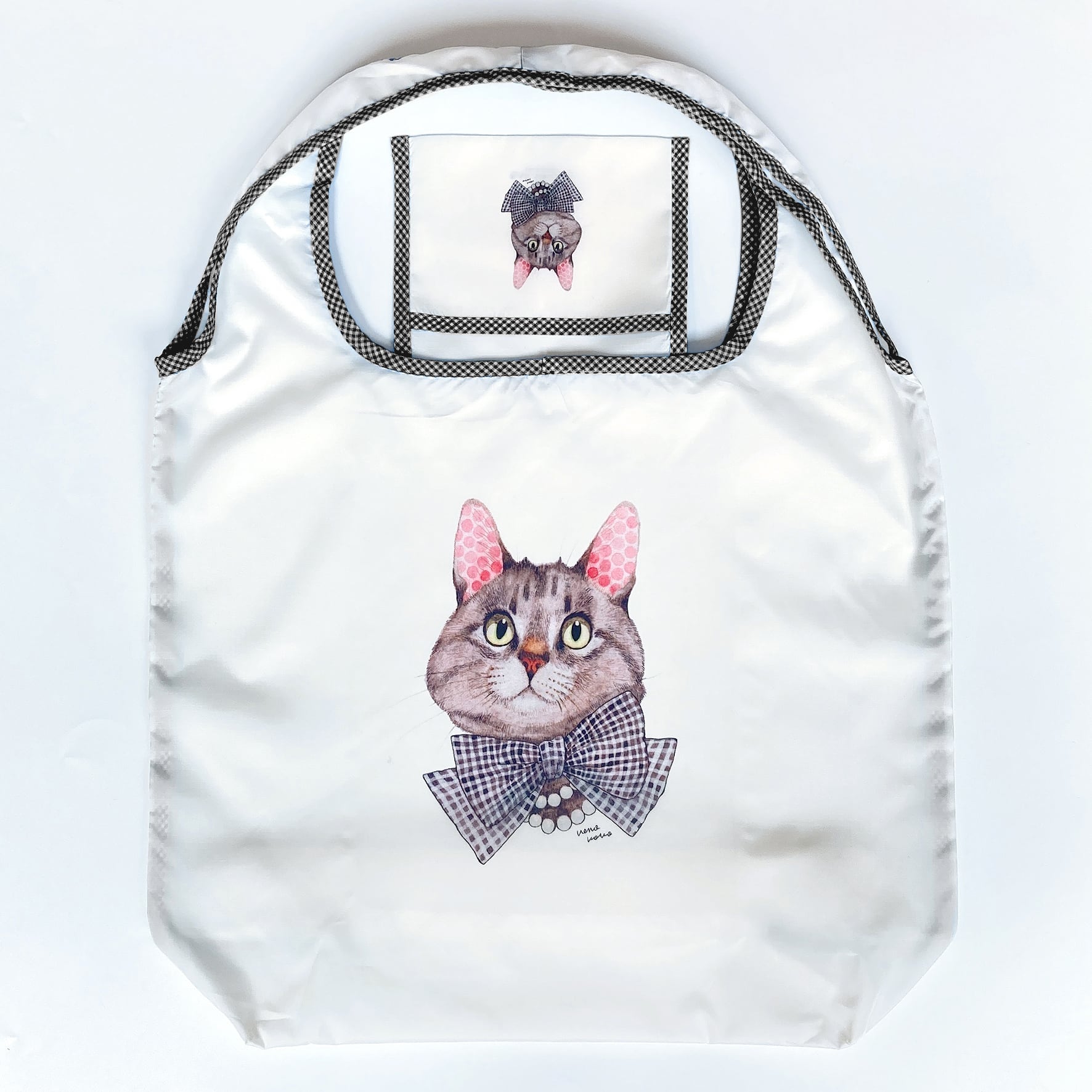 猫ココ 四国の猫たちに癒され、心ぽかぽか | JAPAN Forward