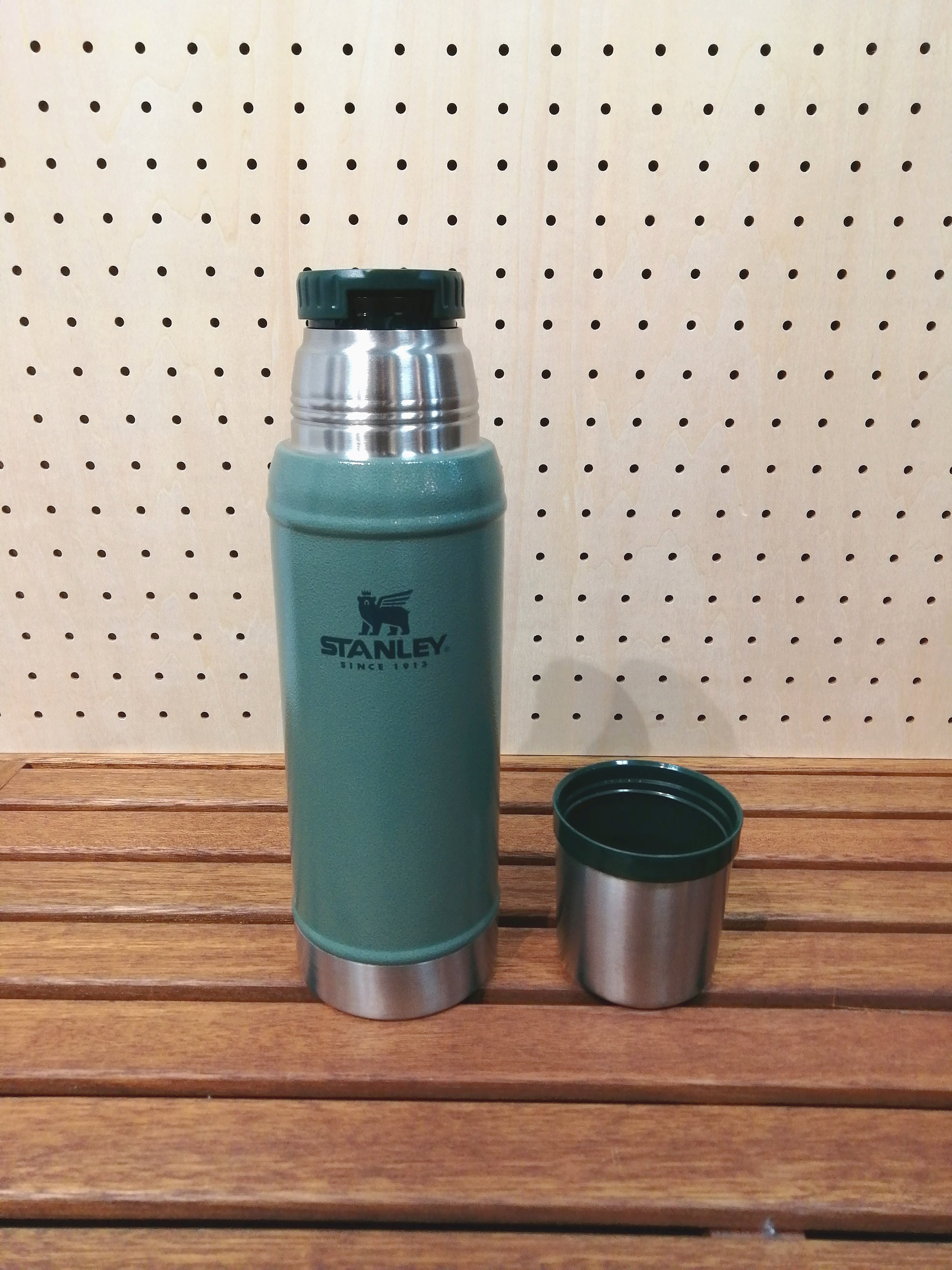 STANLEY classic series 真空ボトル 0.75L | shinotome STANLEY classic series 真空ボトル 0.75L | shinotome