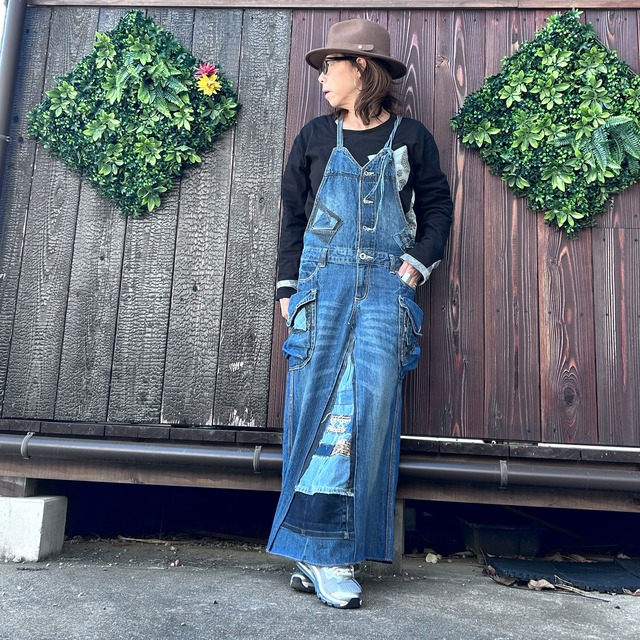 デニムリメイクジャンバースカート