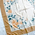 スカーフ 優しいトーンの山吹色深緑 花 芙蓉 12ACdg16-2