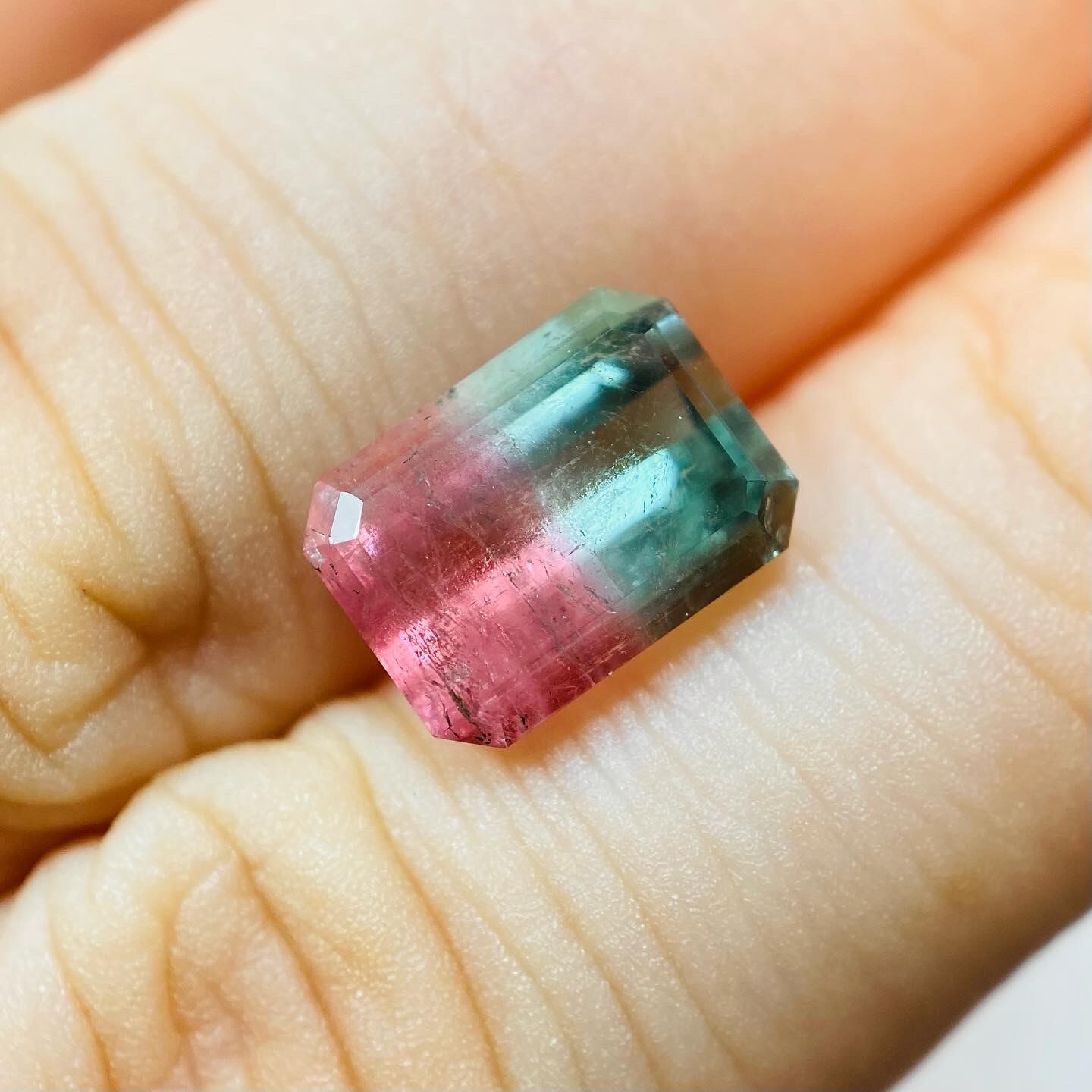 カラフルキューブなバイカラートルマリン