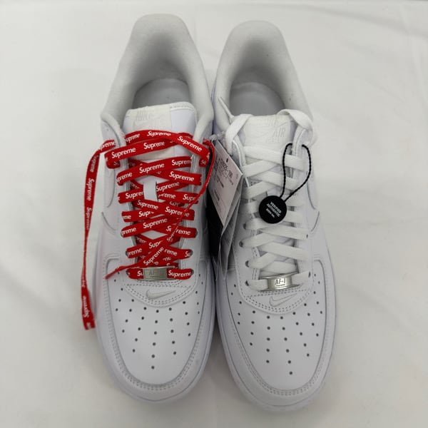 新品未使用 Nike Air Force 1 Supreme ホワイト LOW NIKE シュプリーム ナイキ エアフォース1 ロー SUPREME AIR