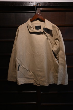 uk brand All Saints pull over jacket　145