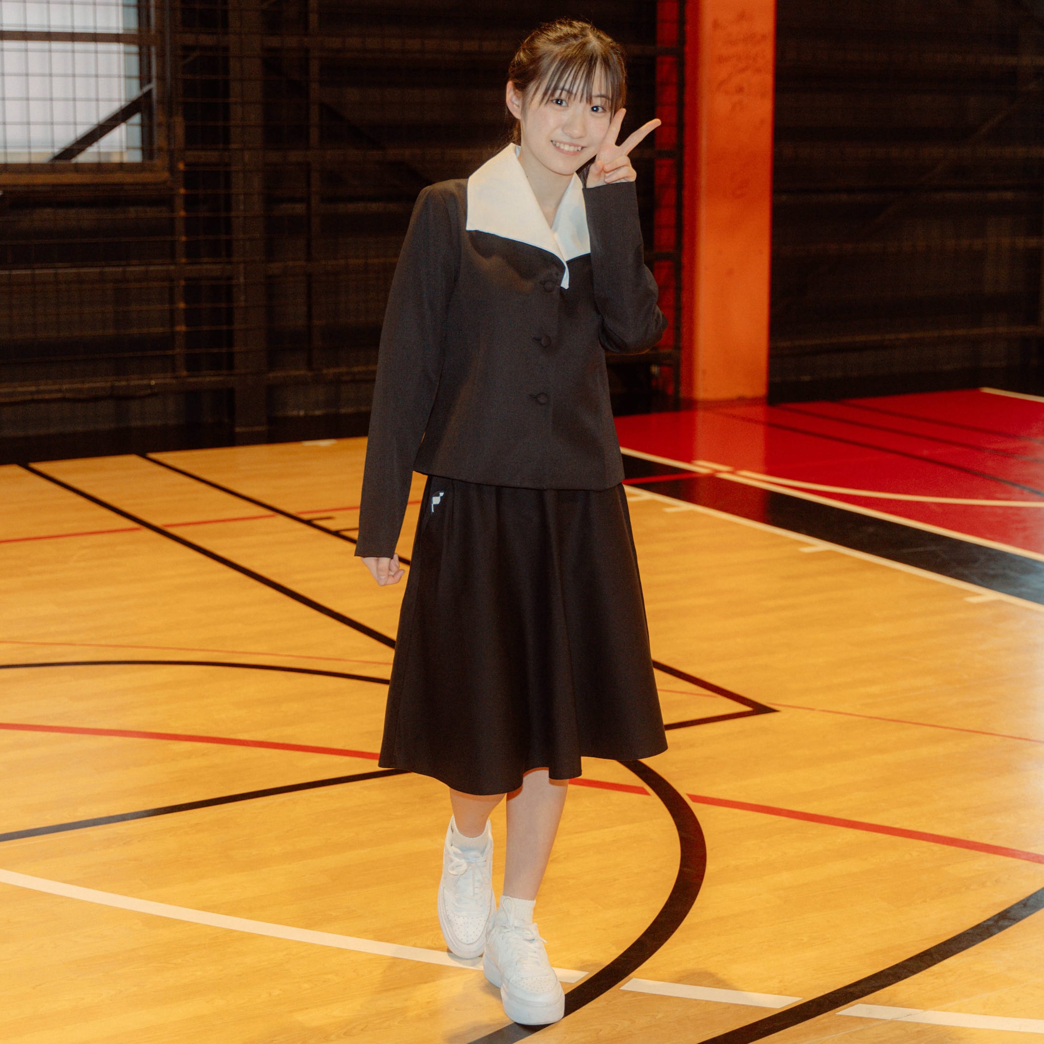 レンタル3泊4日】イェンナル制服セット（上下セット・女性用のみ