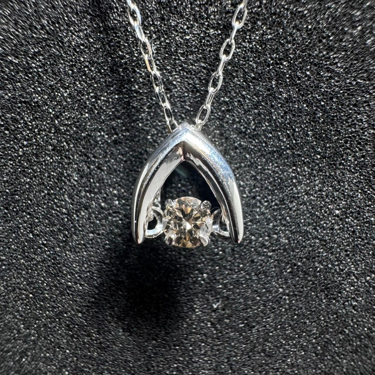 Pt900 0.05ct 揺れるダンシング ダイヤモンド ネックレス | カオキ