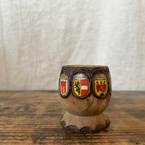 紋章入りエッグカップ