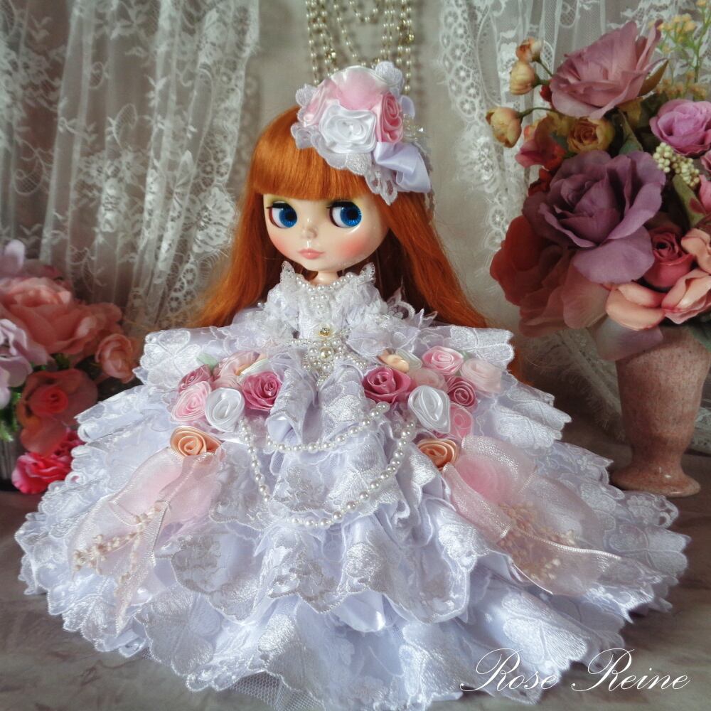 エレガントウエディング 愛に満ちたロングベールの豪華13段フリル
