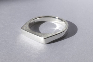 Signet ring (thin) / SV925